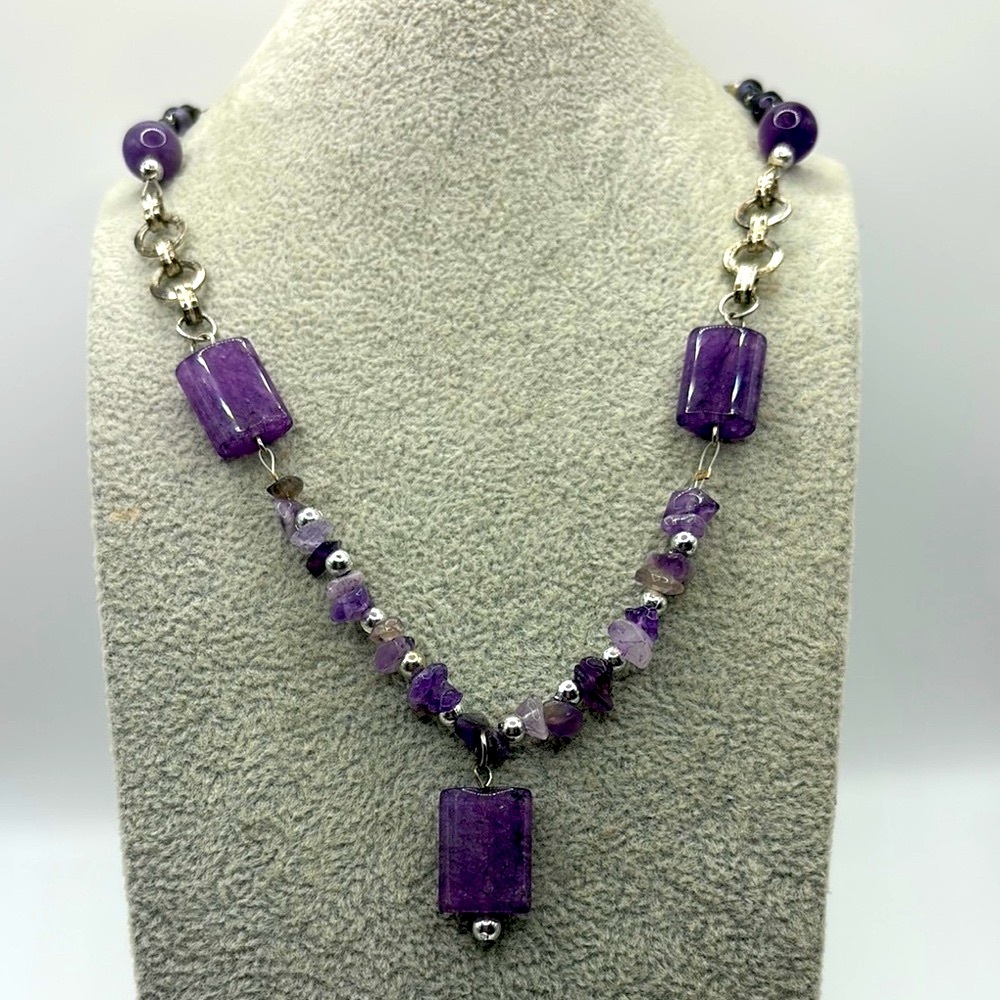 Elegant Purple Amethyst Beaded Necklace 18-19”